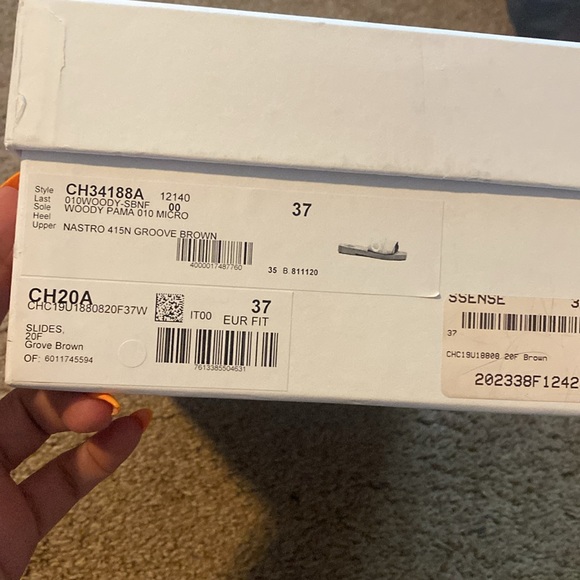 Chloe | Brown Woody Logo Slide Sandals - Picture 10 of 10